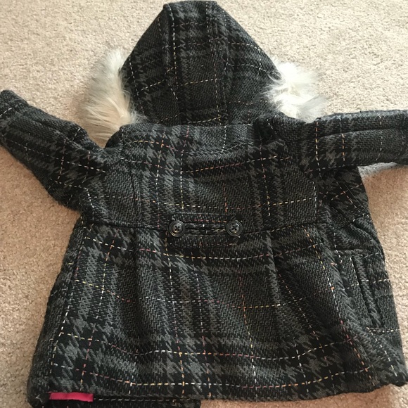 🌟HP 9/23🌟Toddler girl’s London Fog peacoat - Picture 2 of 3